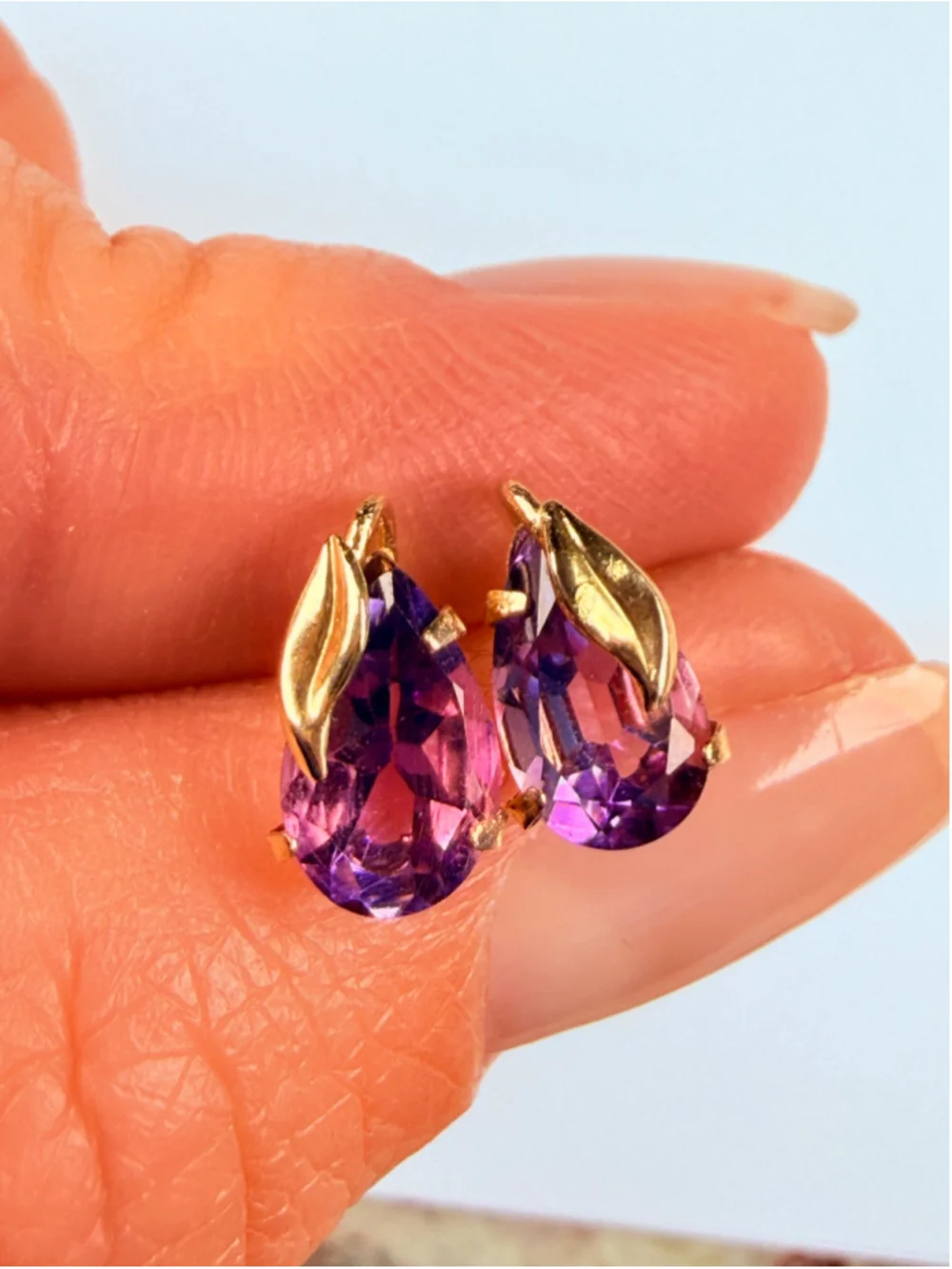 14K Solid Yellow Gold 1 CT Amethyst Pear Cut Solitaire Stud Earrings